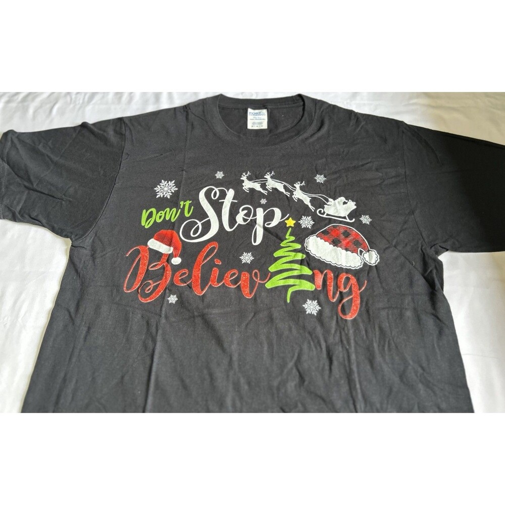 Port & Company Christmas T Size M